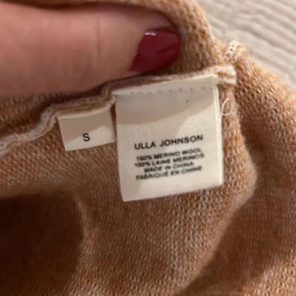 Beautiful Ulla Johnson puff sleeve sweater